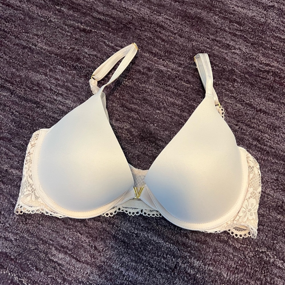 Victorias Secret bra
